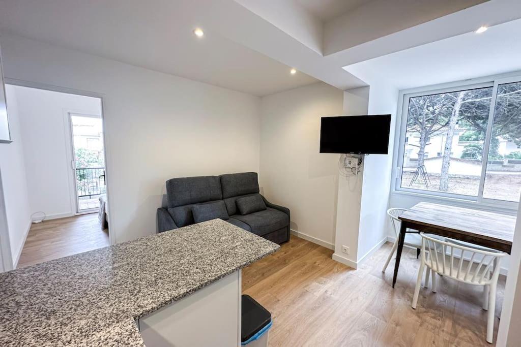 Can Romy Appartement T2F A 20M De La Plage De Cala Montgo L' Escala Zewnętrze zdjęcie